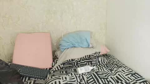 Snapshot of s_sofia_ chatting on 09.30.25 s_sofia_ online show from 09.30.25
