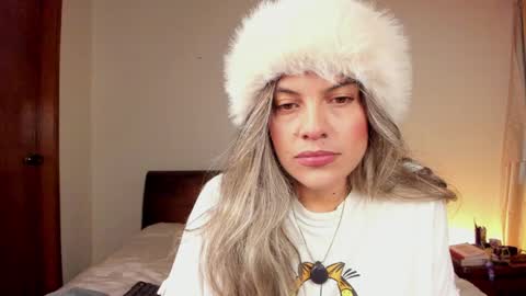 Leslie Beltrn online show from 04.20.26