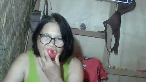 Snapshot of sabrina069 chatting on 06.28.26 sabrina069 online show from 06.28.26