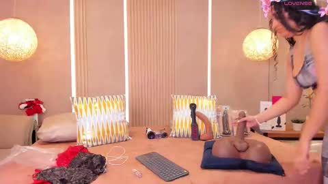 Sabrina Shark online show from 03.05.26