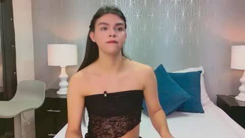 Snapshot of sabrinafoox chatting on 07.19.26 Sabrina Foox online show from 07.19.26