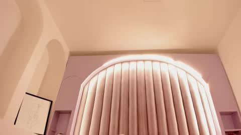 S A B R I N A  online show from 12.05.25