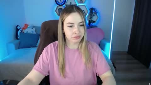 Sabrina Violet online show from 03.18.26