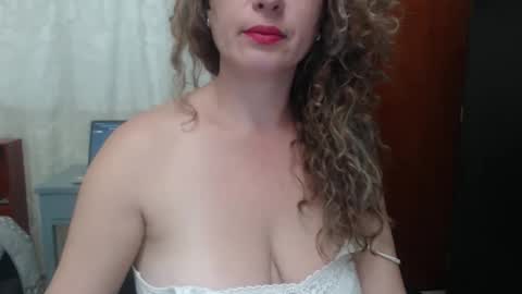 sacrletardiente online show from 04.18.26