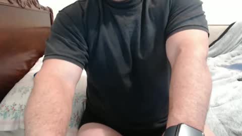 Snapshot of sactosteve chatting on 02.28.25 dadbod online show from 02.28.25