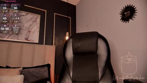 Sophie online show from 10.17.25