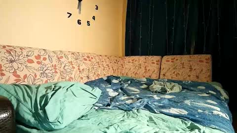 Snapshot of sademoface chatting on 02.21.26 pluto online show from 02.21.26