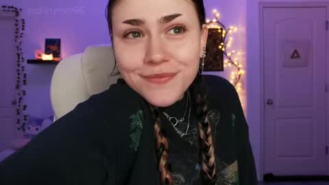 Sadie Renee  online show from 02.18.26