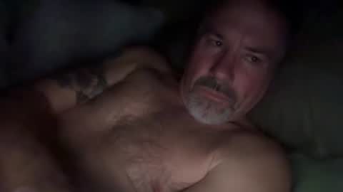 Snapshot of safetynett chatting on 10.01.25 safetynett online show from 10.01.25