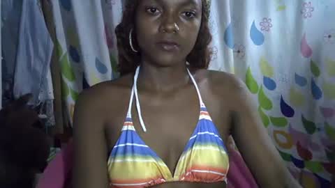 safira19 online show from 10.23.25