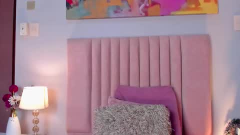 Sagira Belle online show from 10.24.25