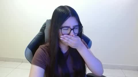 Sahaliefox  online show from 11.12.25