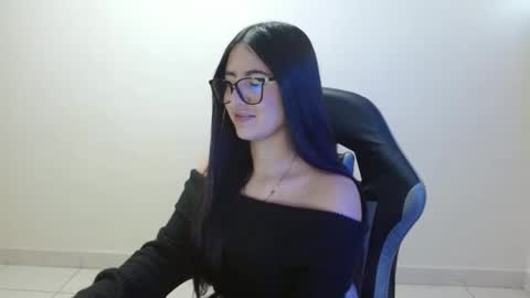 Sahaliefox  online show from 03.21.26