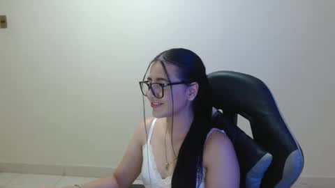 Sahaliefox  online show from 03.27.26