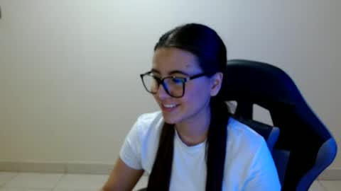 Snapshot of sahaliefox_ chatting on 06.30.26 Sahaliefox online show from 06.30.26
