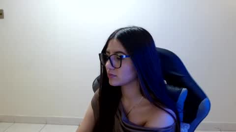 Snapshot of sahaliefox_ chatting on 07.14.26 Sahaliefox online show from 07.14.26