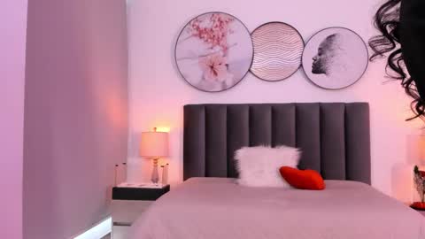 Sahara Garcia online show from 09.09.25