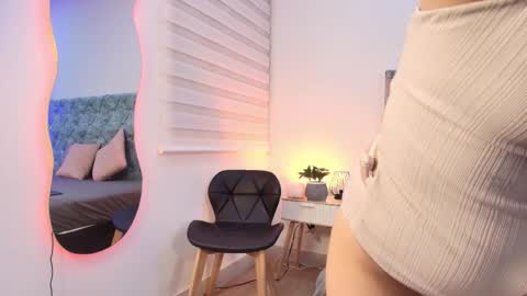 Snapshot of sahmanta_rose chatting on 02.10.26 S A H M A N T A R O S E online show from 02.10.26