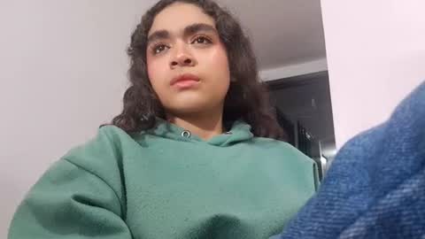 Snapshot of sahory_art chatting on 02.27.26 sara online show from 02.27.26