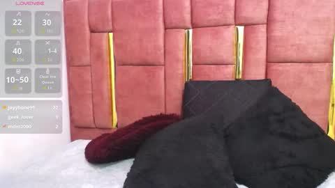 Snapshot of sahory_art chatting on 03.05.26 sara online show from 03.05.26