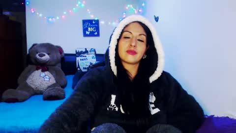 Karina online show from 11.19.25