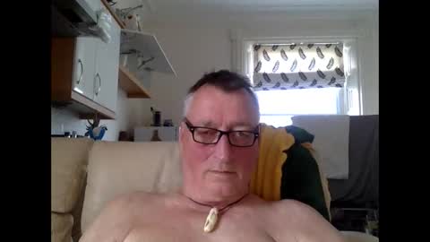 sail_naked online show from 05.14.26