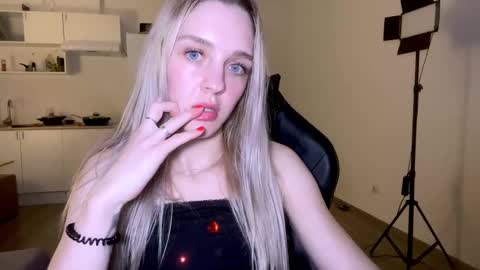 Sofia online show from 03.10.25