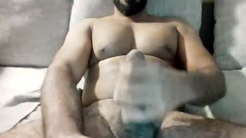 Snapshot of saintd17 chatting on 11.10.25 SD17 online show from 11.10.25