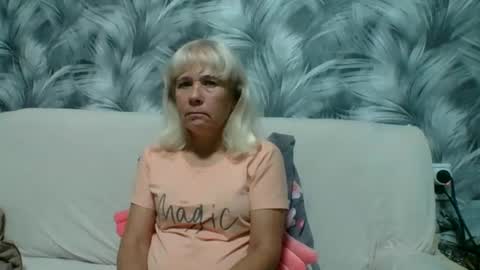 Snapshot of sakura_blonde chatting on 10.01.25 sakura_blonde online show from 10.01.25