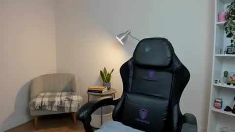 Sakura Harper online show from 10.28.25