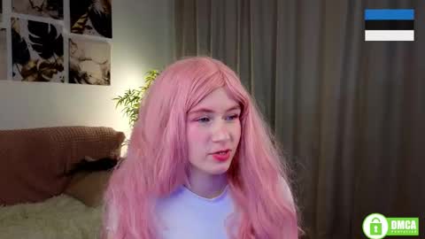 Sakura online show from 11.04.25