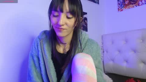 Sakura Skinny online show from 12.30.24