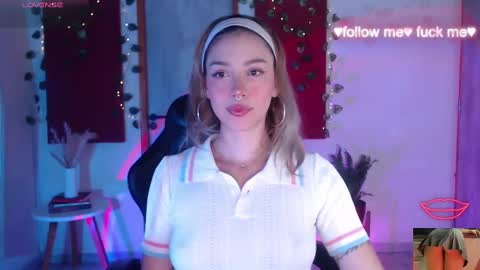 Sakura online show from 11.02.25