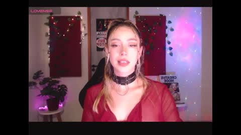 Sakura online show from 04.11.26