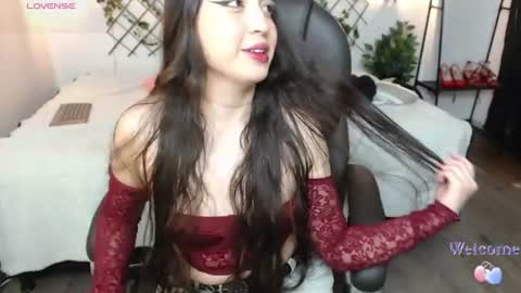 Snapshot of sakuraluna_ chatting on 06.29.26 Luna online show from 06.29.26
