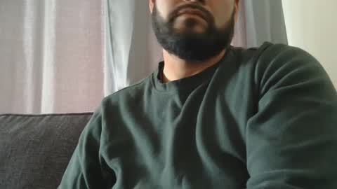 sal cumplaciente online show from 12.13.24