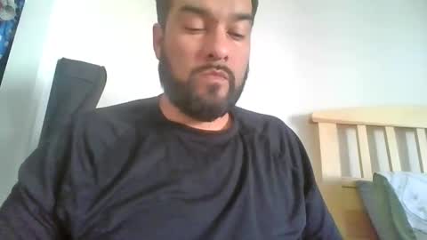 Snapshot of sal_cumplaciente chatting on 03.24.26 sal cumplaciente online show from 03.24.26