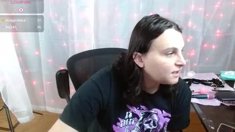 salacious_bunny online show from 11.27.25