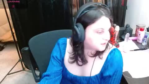 salacious_bunny online show from 02.13.26