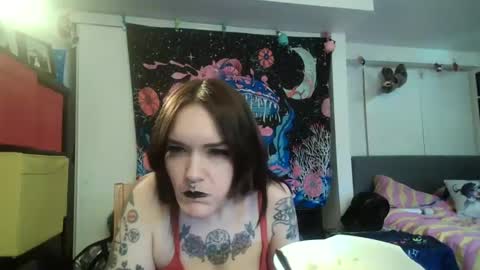 Snapshot of salemsslut chatting on 02.20.25 salemsslut online show from 02.20.25