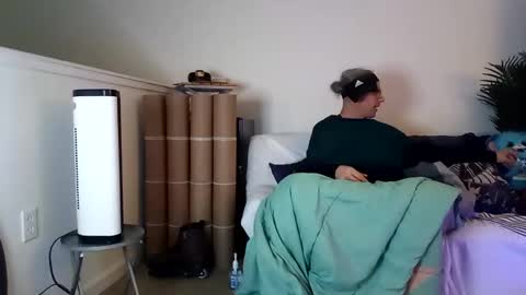 salis1981 online show from 01.26.25