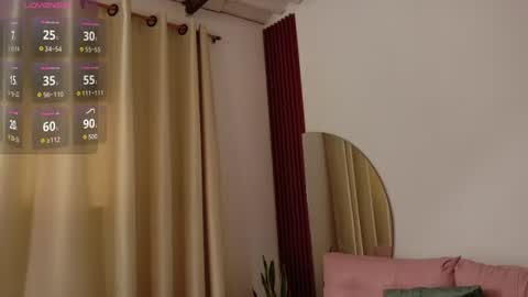 Silvia  online show from 06.16.26