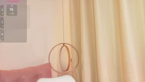 Silvia  online show from 06.22.26