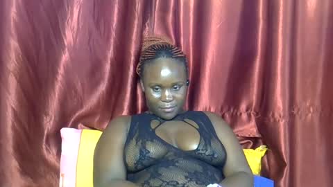 Snapshot of sally_bee1 chatting on 06.21.26 sally_bee1 online show from 06.21.26