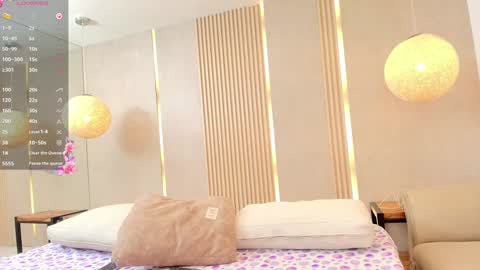 sally rosses online show from 02.04.25