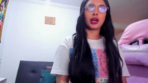 Snapshot of sallymaddoxx chatting on 02.26.25 sallymaddoxx online show from 02.26.25