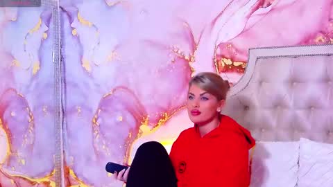 SalmaRoze online show from 11.28.25