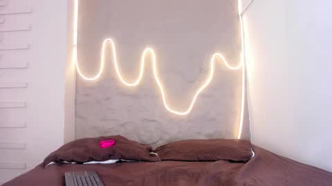 Snapshot of saloba_queen chatting on 03.22.26 saloba_queen online show from 03.22.26