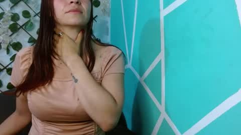Snapshot of salome_69xxx chatting on 05.24.26 Salome Salemhornys online show from 05.24.26