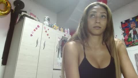 Snapshot of salome_drasin chatting on 03.17.26 salome_drasin online show from 03.17.26